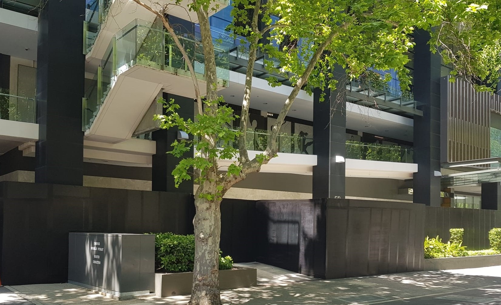 Construction Hoarding Safety and Security